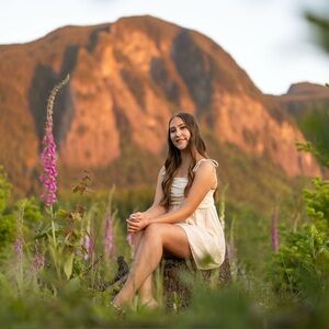 Meet your Posher, Ella